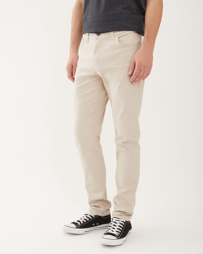 pantalon-de-gabardina-hombre