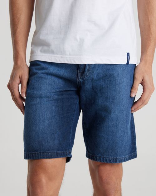 Bermuda gaurav