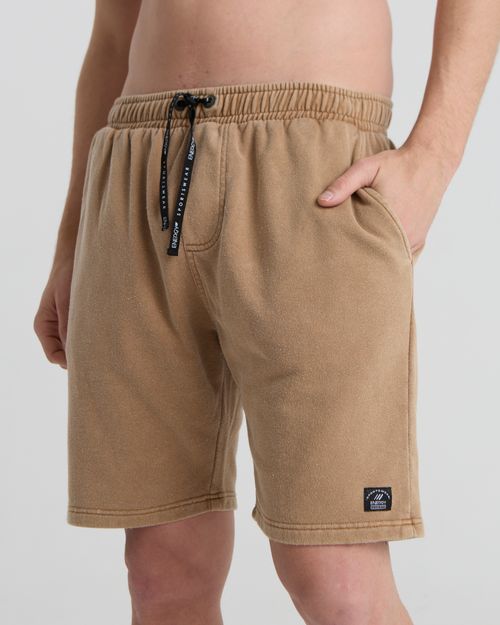 Short deportivo wall