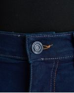 13026_236X5.jpg