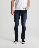 13396_711X1.jpg