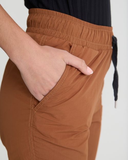 Pantalón jagger