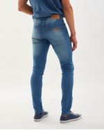 11808_712X3